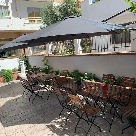 Orkidea Гостевой дом Саранда