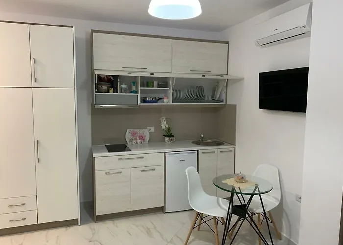 招待所 Orkidea Sarandë