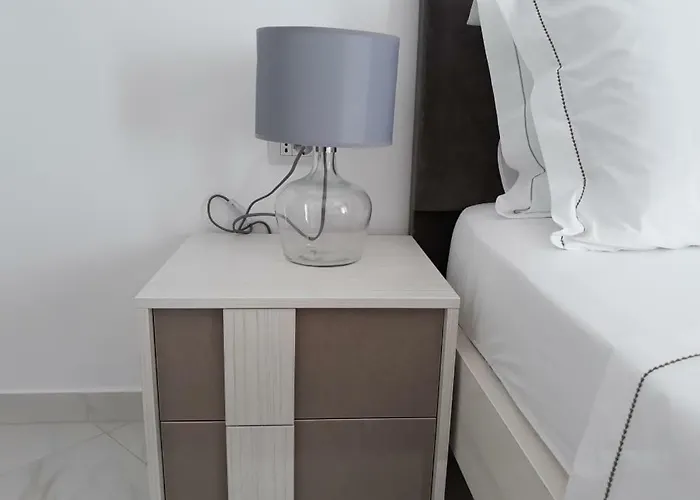 Orkidea 招待所 Sarandë