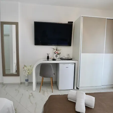 Orkidea Πανσιόν 3*