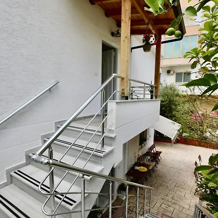 Πανσιόν Orkidea 3*