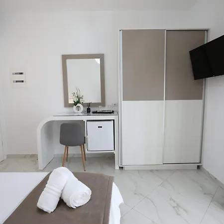 Πανσιόν Orkidea 3*