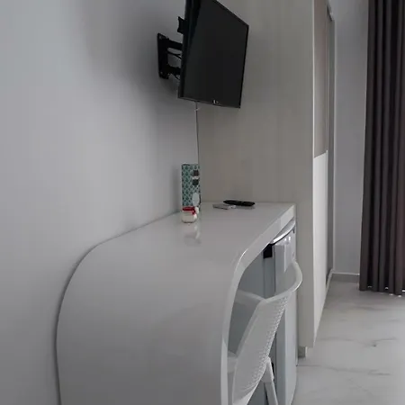 Orkidea 招待所 Sarandë